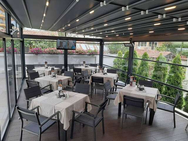 Отель Family Hotel Laxo Обзор-4